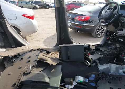 2022 Jeep Grand Cherokee Limited 4X4 z USA, uszkodzony, nr VIN 1C4RJHBG1N8569817